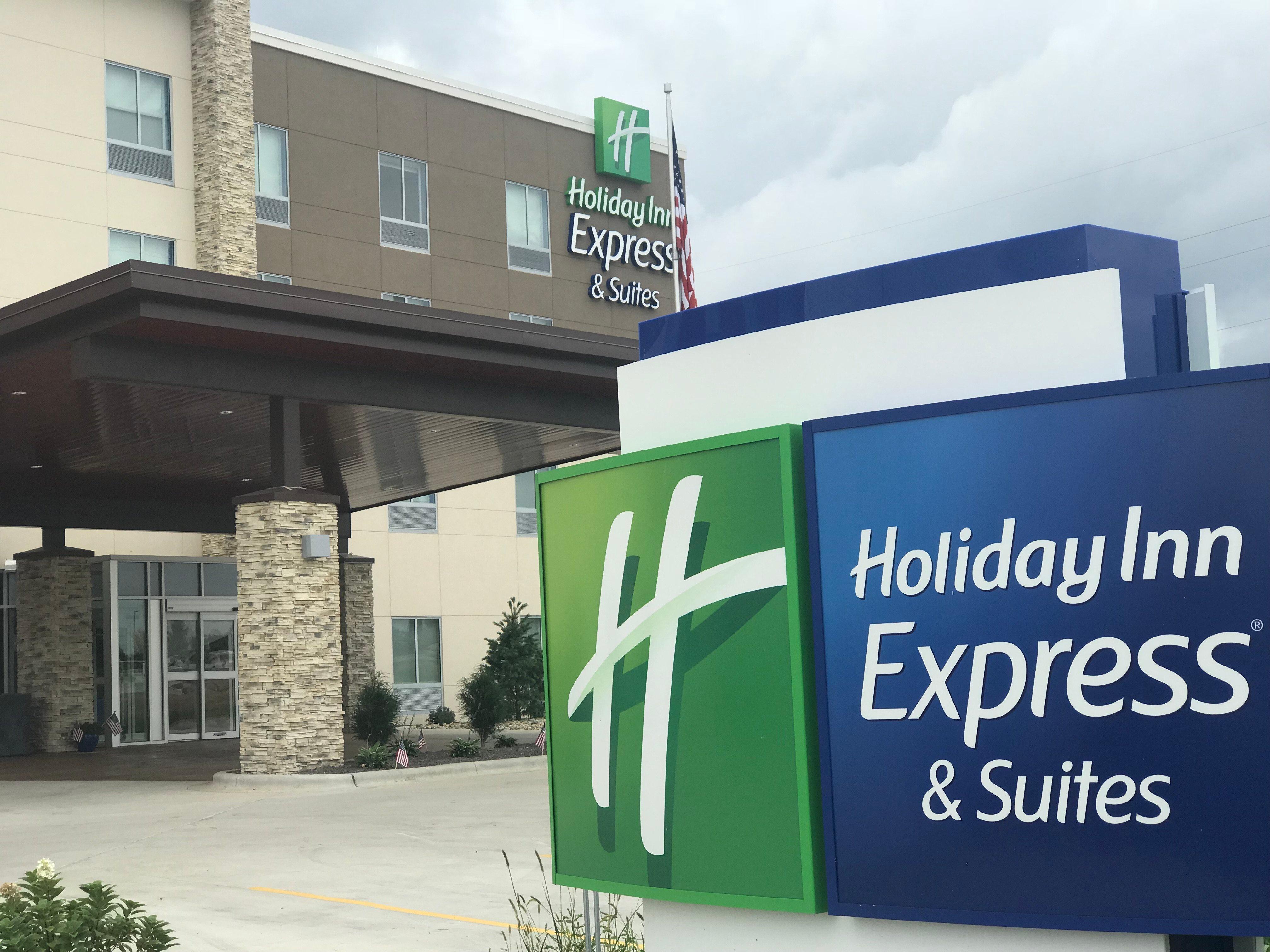Holiday Inn Express & Suites - Hannibal - Medical Center Extérieur photo