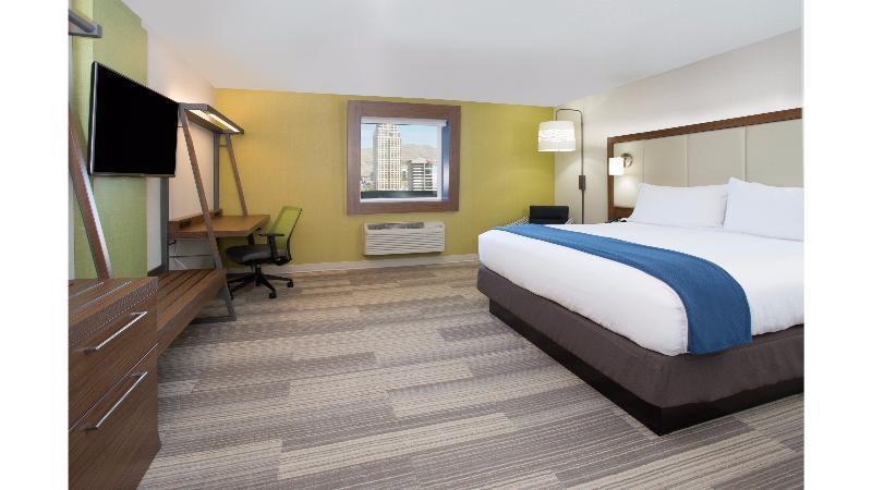 Holiday Inn Express & Suites - Hannibal - Medical Center Extérieur photo